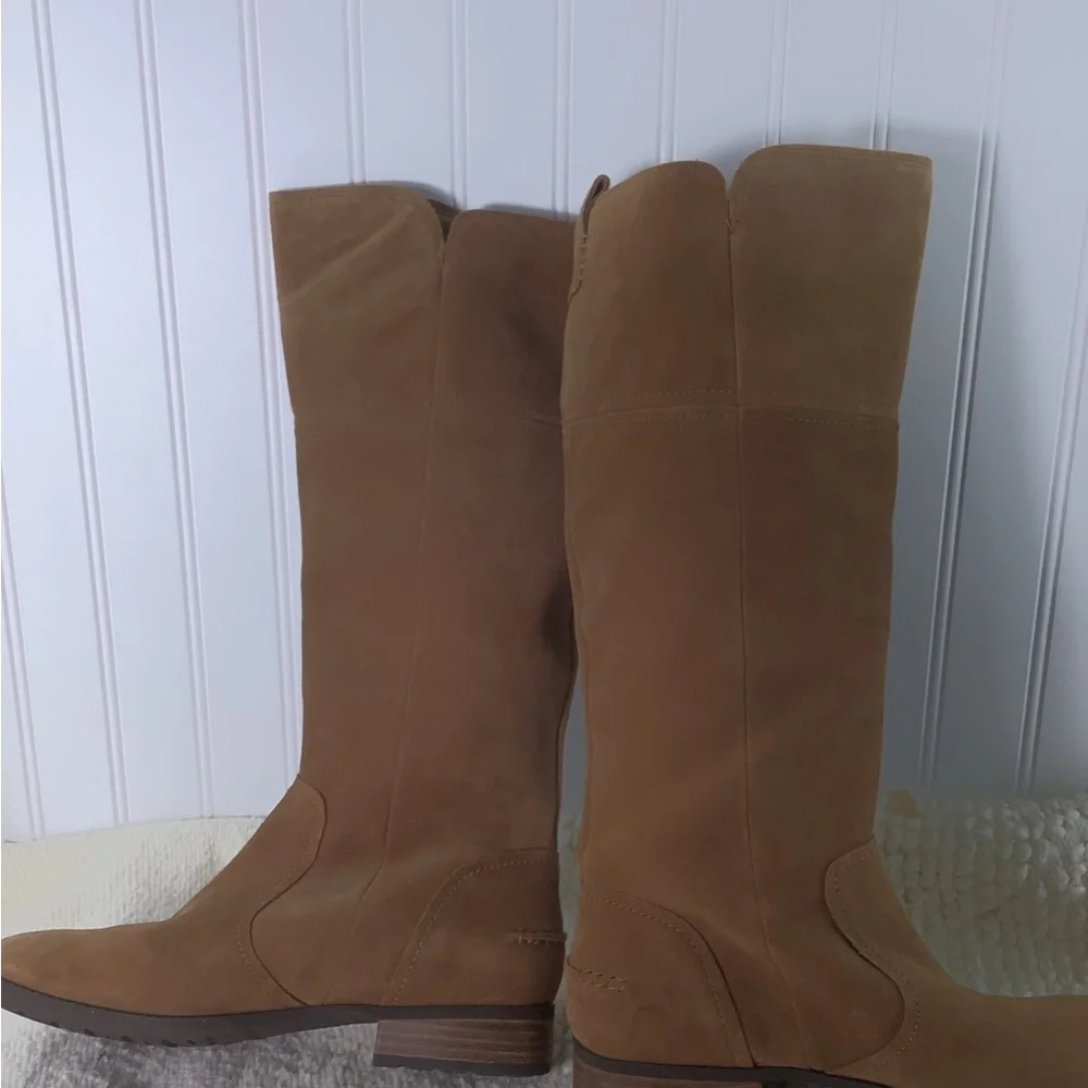 Uggs Sorensen knew high suede boots size 7.5
